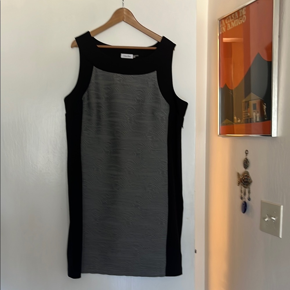 Calvin Klein Gray Sleeveless Sheath Dress